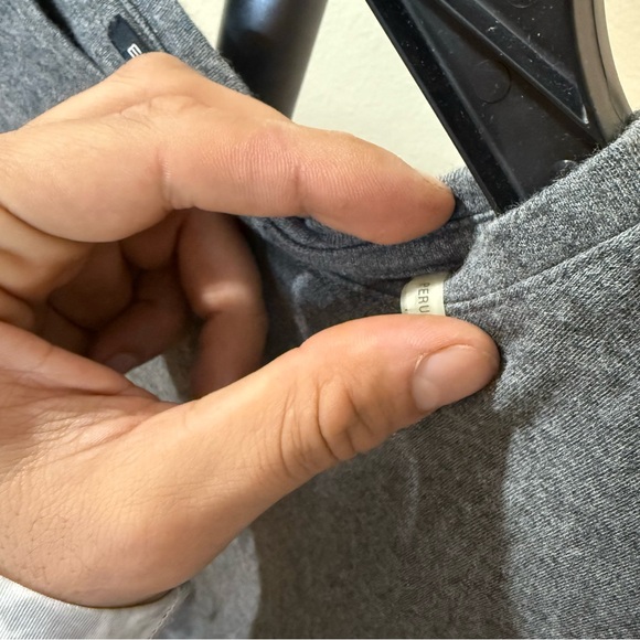 Elie Tahari Charcoal Short Sleeve Tee - Picture 4 of 7